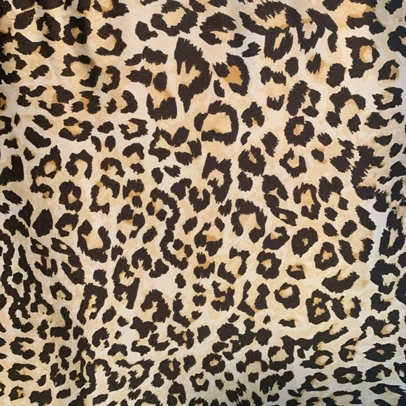 🐆 💛🖤Stylish Chico's Leopard print Maxi Skirt 00 - Picture 2 of 9